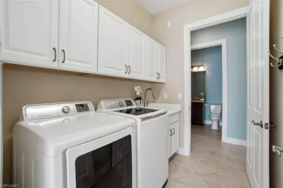 15910 Secoya Reserve Cir, Naples, FL 34110 - Photo 29