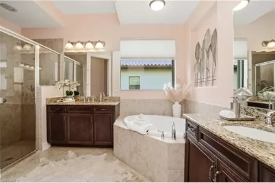 15910 Secoya Reserve Cir, Naples, FL 34110 - Photo 27
