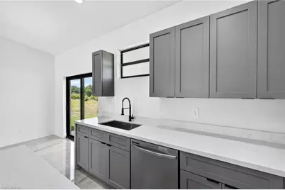 3609 58th St W, Lehigh Acres, FL 33971 - Photo 7