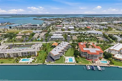 816 W Elkcam Cir #101, Marco Island, FL 34145 - Photo 31