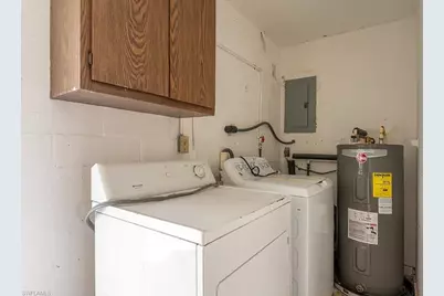 4004 12th St N, Naples, FL 34103 - Photo 13