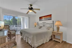 1300 Gulf Shore Blvd N, Naples, FL 34102 - Photo 11