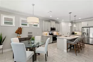 14523 Topsail Dr, Naples, FL 34114 - Photo 9