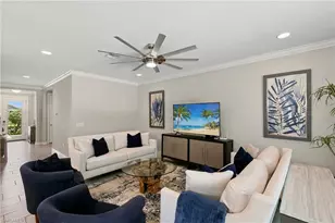 14523 Topsail Dr, Naples, FL 34114 - Photo 7