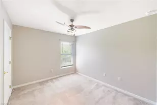 1088 Oxford Ln, Naples, FL 34105 - Photo 13