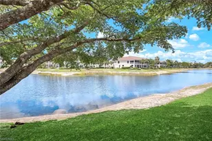 1088 Oxford Ln, Naples, FL 34105 - Photo 19
