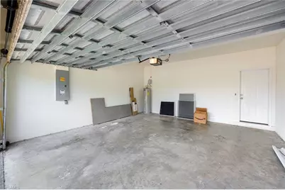 1088 Oxford Ln #48, Naples, FL 34105 - Photo 17