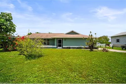 2001 Bahama Ave, Fort Myers, FL 33905 - Photo 5