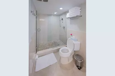 4001 Gulf Shore Blvd N #302, Naples, FL 34103 - Photo 15