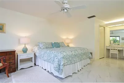 28387 Las Palmas Cir, Bonita Springs, FL 34135 - Photo 17