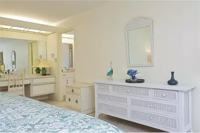 28387 Las Palmas Cir, Bonita Springs, FL 34135 - Photo 19
