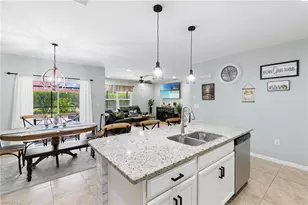3215 Birchin Ln, Fort Myers, FL 33916 - Photo 7