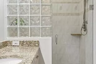 6829 Satinleaf Rd S, Naples, FL 34109 - Photo 21