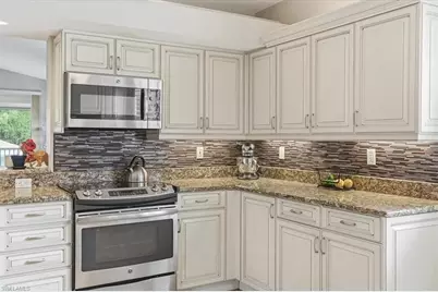6829 Satinleaf Rd S #204, Naples, FL 34109 - Photo 13