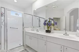 800 Carrick Bend Cir, Naples, FL 34110 - Photo 11