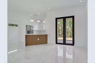 2685 38th Ave SE, Naples, FL 34117 - Photo 7