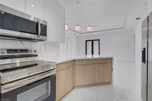 2685 38th Ave SE, Naples, FL 34117 - Photo 13