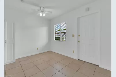 4617 Bayshore Dr #H5, Naples, FL 34112 - Photo 5