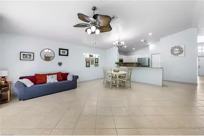 713 Crossfield Cir, Naples, FL 34104 - Photo 7