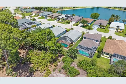 713 Crossfield Cir, Naples, FL 34104 - Photo 41