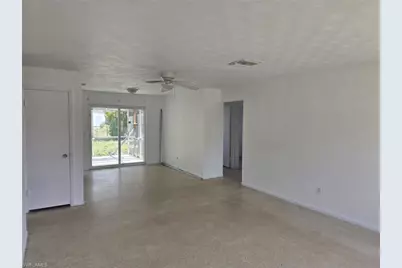 33 Broadway Cir, Fort Myers, FL 33901 - Photo 3