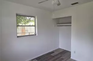 33 Broadway Cir, Fort Myers, FL 33901 - Photo 9