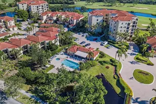 7024 Pelican Bay Blvd, Naples, FL 34108 - Photo 17