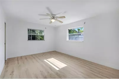 6302 Hofstra Ct W, Fort Myers, FL 33919 - Photo 19