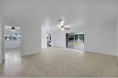 6302 Hofstra Ct W, Fort Myers, FL 33919 - Photo 5