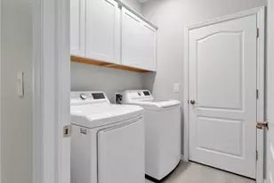 19527 Utopia Ln, Estero, FL 33928 - Photo 27