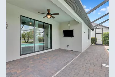 19527 Utopia Ln, Estero, FL 33928 - Photo 29