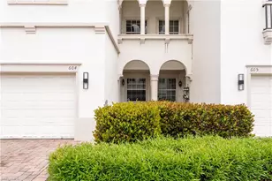 7029 Ambrosia Ln, Naples, FL 34119 - Photo 5