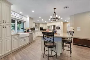 6101 Lancewood Way, Naples, FL 34116 - Photo 11