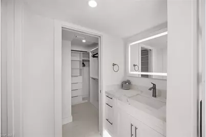 10475 Gulf Shore Dr #162, Naples, FL 34108 - Photo 15