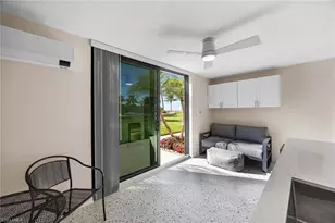 10475 Gulf Shore Dr, Naples, FL 34108 - Photo 25