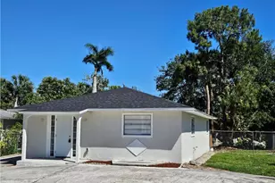 5234 Sholtz St, Naples, FL 34113 - Photo 3