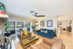 216 Willoughby Dr, Naples, FL 34110 - Photo 3