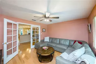 216 Willoughby Dr, Naples, FL 34110 - Photo 13