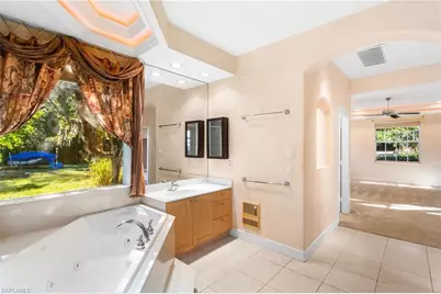 28056 Eastbrook Dr, Bonita Springs, FL 34135 - Photo 27