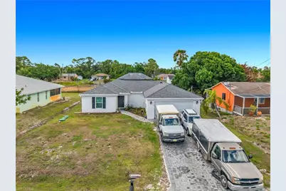 4102 4th St SW, Lehigh Acres, FL 33976 - Photo 3