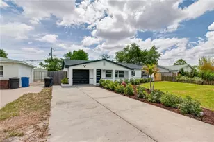2897 66th Way N, Saint Petersburg, FL 33710 - Photo 3