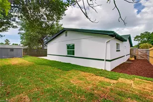 2897 66th Way N, Saint Petersburg, FL 33710 - Photo 35