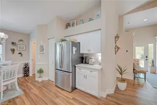 5754 Greenwood Cir, Naples, FL 34112 - Photo 11