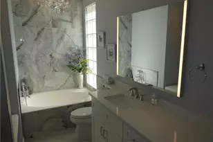 3900 Valentia Way, Naples, FL 34119 - Photo 21