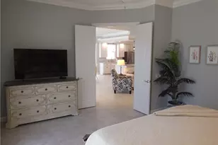 3900 Valentia Way, Naples, FL 34119 - Photo 19