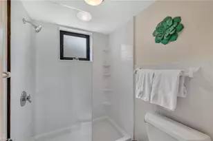 788 Park Shore Dr, Naples, FL 34103 - Photo 7