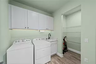10586 Tidewater Key Blvd, Estero, FL 33928 - Photo 29