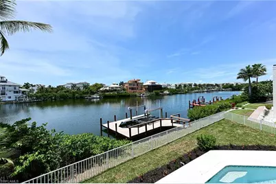 219 Bayfront Dr, Bonita Springs, FL 34134 - Photo 39
