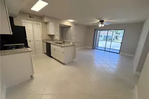 2094 Arbour Walk Cir, Naples, FL 34109 - Photo 3