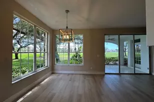 93 Silver Oaks Cir, Naples, FL 34119 - Photo 9